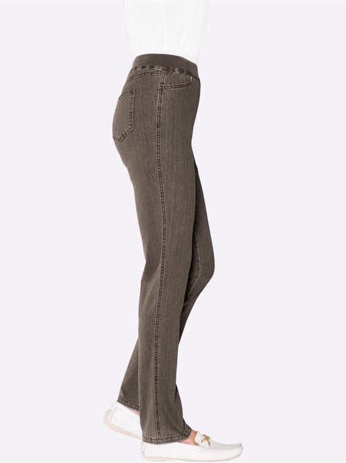 Jean extensible avec ceinture élastique et poches pratiques - Taille courte - Witt - Kiabi Jean extensible avec ceinture élastique et poches pratiques - Taille courte - Witt - Kiabi