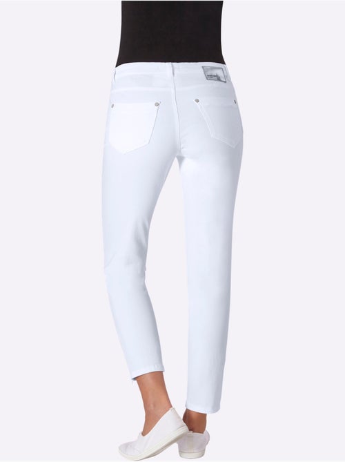 Jean Extensible Coupe 5 Poches - Taille Courte - Helline - Kiabi Jean Extensible Coupe 5 Poches - Taille Courte - Helline - Kiabi