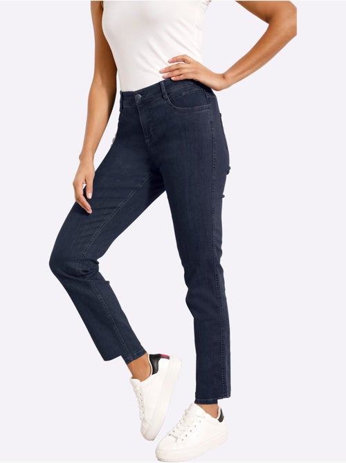 Jean Extensible Coupe étroite - Taille Standard - Helline - Kiabi Jean Extensible Coupe étroite - Taille Standard - Helline - Kiabi