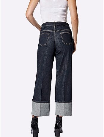Jean Extensible Finition Des Jambes Avec Revers - Taille Standard - Helline