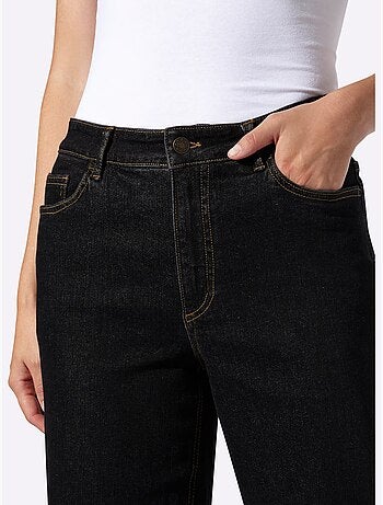 Jean Extensible Finition Des Jambes Avec Revers - Taille Standard - Helline