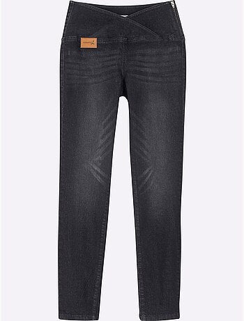 Jean extensible qualité coton doux sur la peau - taille courte - witt