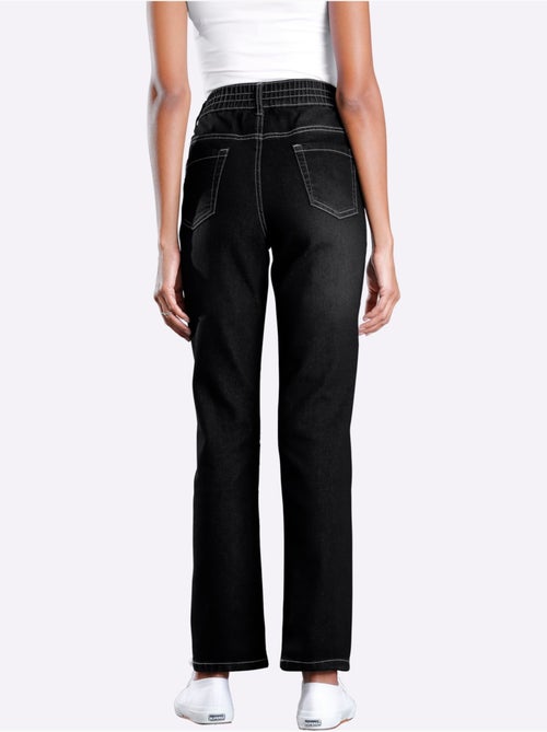 Jean féminin avec ceinture élastique et poches avant et arrière - Taille courte - Moda Vilona - Kiabi Jean féminin avec ceinture élastique et poches avant et arrière - Taille courte - Moda Vilona - Kiabi