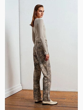 Jean femme taille mi-haute à jambe droite tie-dye dilvin
