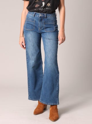 Jean flare taille haute avec grandes poches plaquées 'Deeluxe'