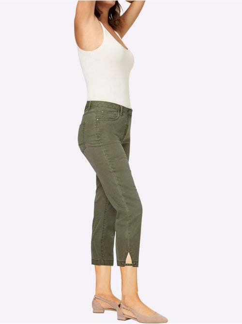 Jean Forme Courte Tendance - Taille Standard - Helline - Kiabi Jean Forme Courte Tendance - Taille Standard - Helline - Kiabi
