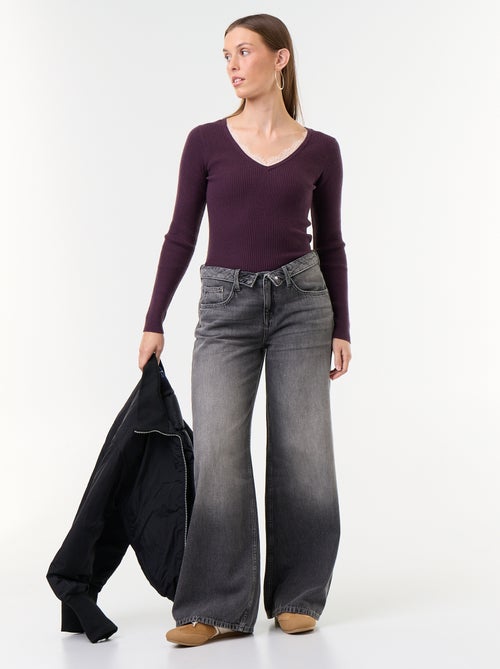 Jean large avec ceinture fantaisie - Kiabi Jean large avec ceinture fantaisie - Kiabi