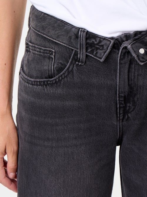 Jean large avec ceinture fantaisie - Kiabi