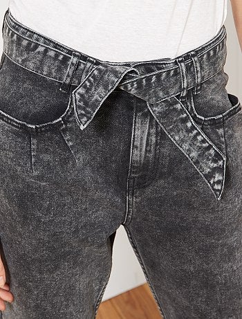 Jean large avec ceinture - Kiabi