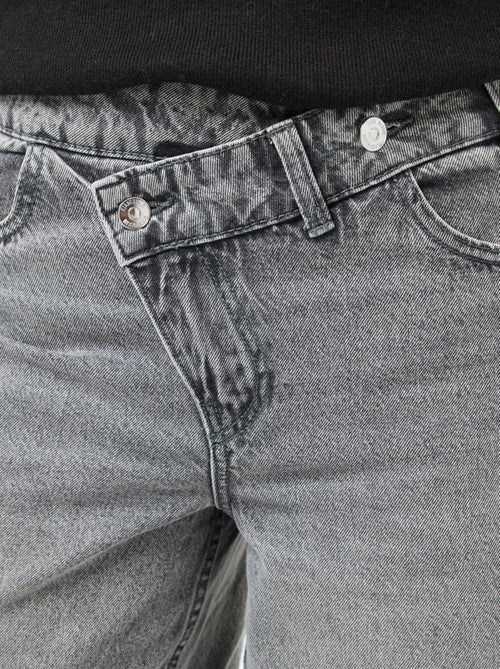 Jean large avec double ouverture boutonnée - Kiabi