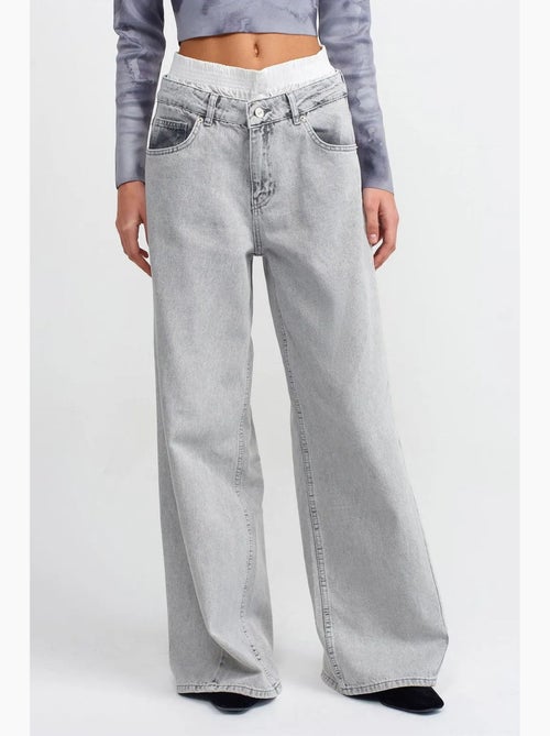 Jean large en denim de coton à taille haute dilvin - Kiabi Jean large en denim de coton à taille haute dilvin - Kiabi