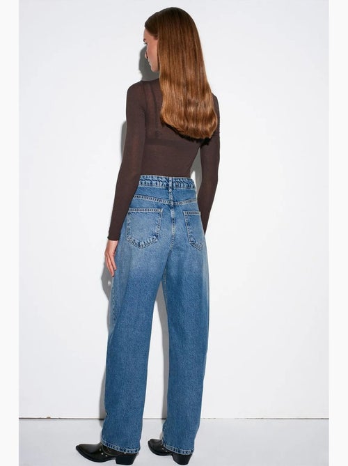 Jean large en denim de coton, taille haute dilvin - Kiabi Jean large en denim de coton, taille haute dilvin - Kiabi