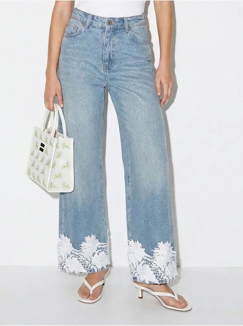 Jean large taille haute brodé lucci - Kiabi Jean large taille haute brodé lucci - Kiabi