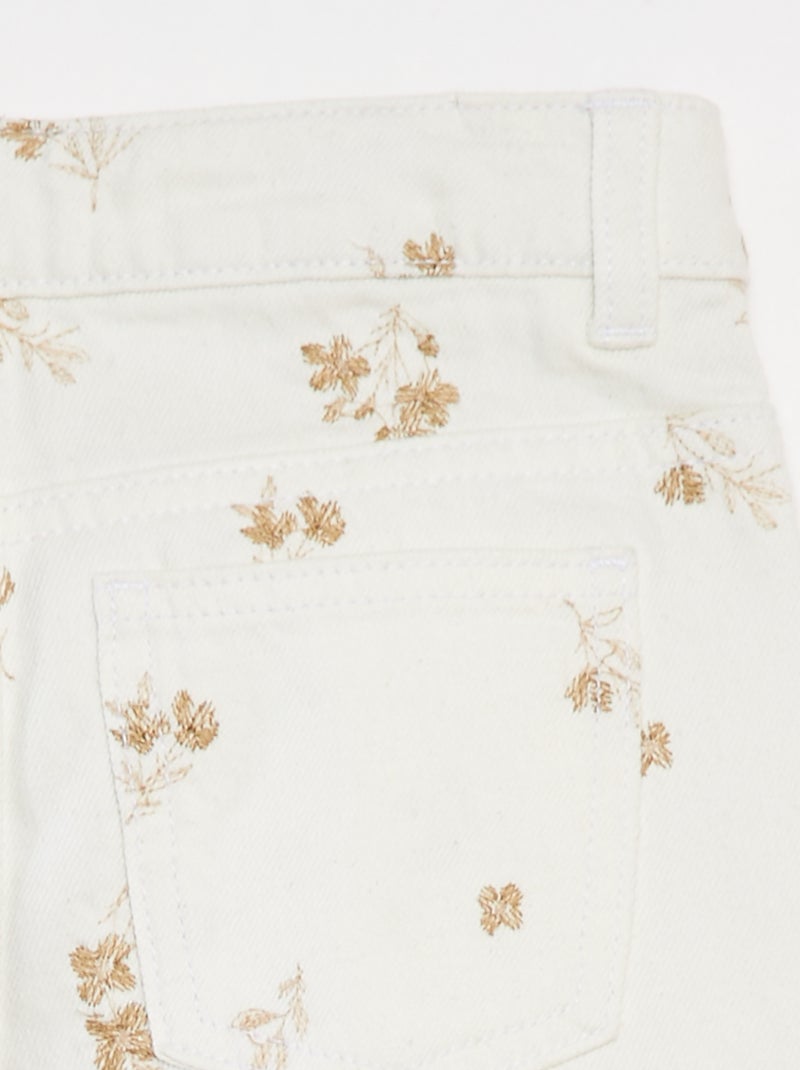Jean mom avec motif floral BLANC - Kiabi
