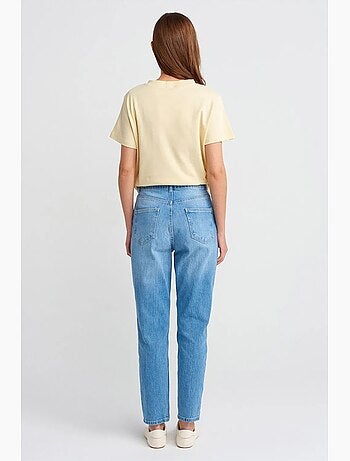 Jean mom taille haute à jambe droite dilvin