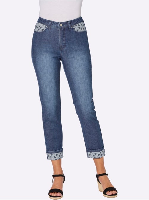 Jean Motif Cœur Tendance - Taille Standard - Moda Vilona - Kiabi Jean Motif Cœur Tendance - Taille Standard - Moda Vilona - Kiabi