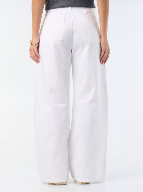 Jean palazzo à coupe large et taille haute - Kiabi Jean palazzo à coupe large et taille haute - Kiabi