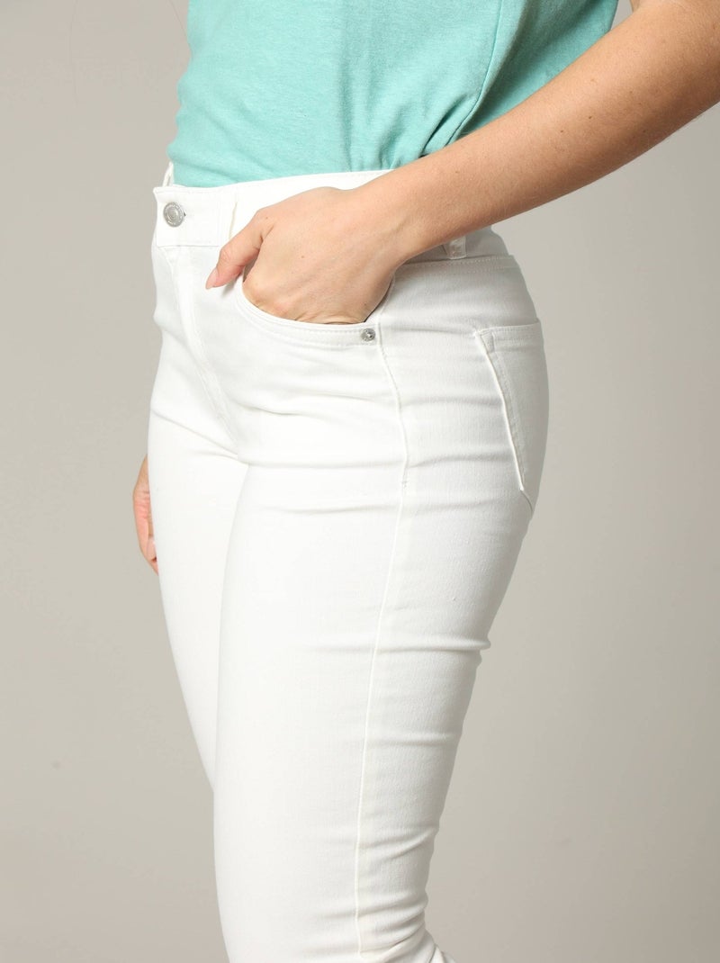 Jean pour à la coupe slim 'Deeluxe' Blanc - Kiabi