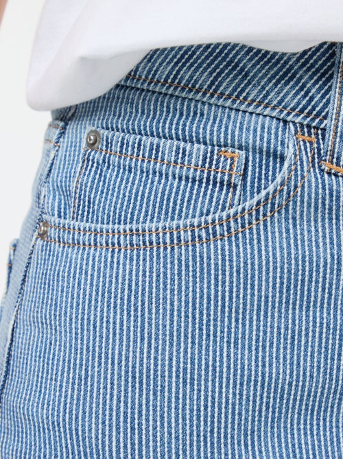 Jean regular avec lignes en coton - Kiabi Jean regular avec lignes en coton - Kiabi