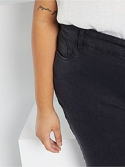 Jean regular en denim stretch longueur 75 cm - Kiabi