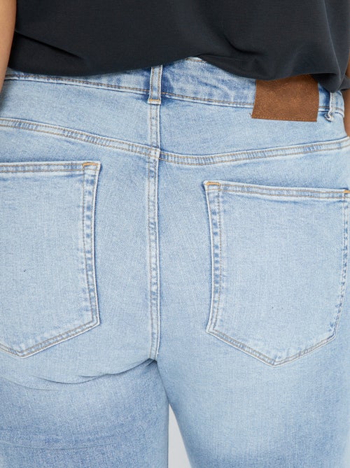 Jean regular L32 - Kiabi
