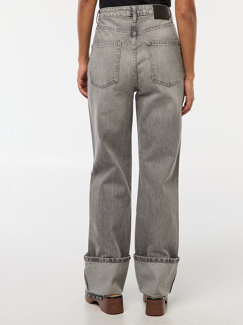 Jean regular / taille haute avec large revers à la base Gris - Kiabi