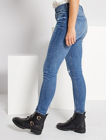 Jean skinny à abrasions taille très haute - Kiabi