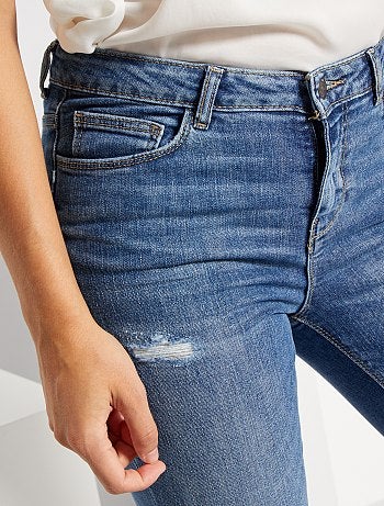 Jean skinny à abrasions taille très haute - Kiabi