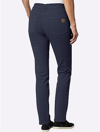 Jean skinny coupe parfaite avec empiècement au dos - taille courte - moda vilona