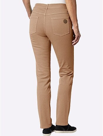 Jean skinny coupe parfaite avec empiècement au dos - taille courte - moda vilona