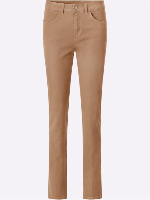 Jean skinny coupe parfaite avec empiècement au dos - taille courte - moda vilona - Kiabi Jean skinny coupe parfaite avec empiècement au dos - taille courte - moda vilona - Kiabi