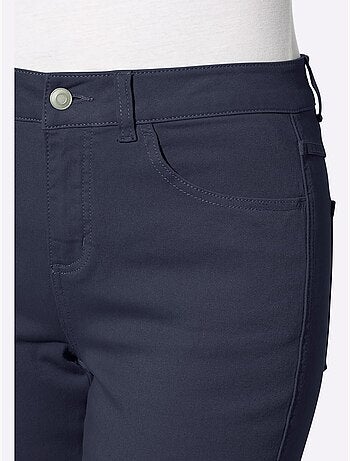 Jean skinny coupe parfaite avec empiècement au dos - taille standard - moda vilona