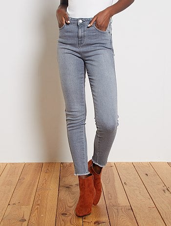 Jean skinny taille haute bords frangés - Kiabi