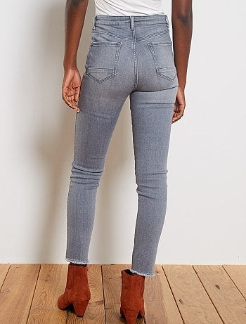Jean skinny taille haute bords frangés - Kiabi
