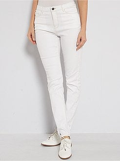 Jean slim longueur US32 - Kiabi