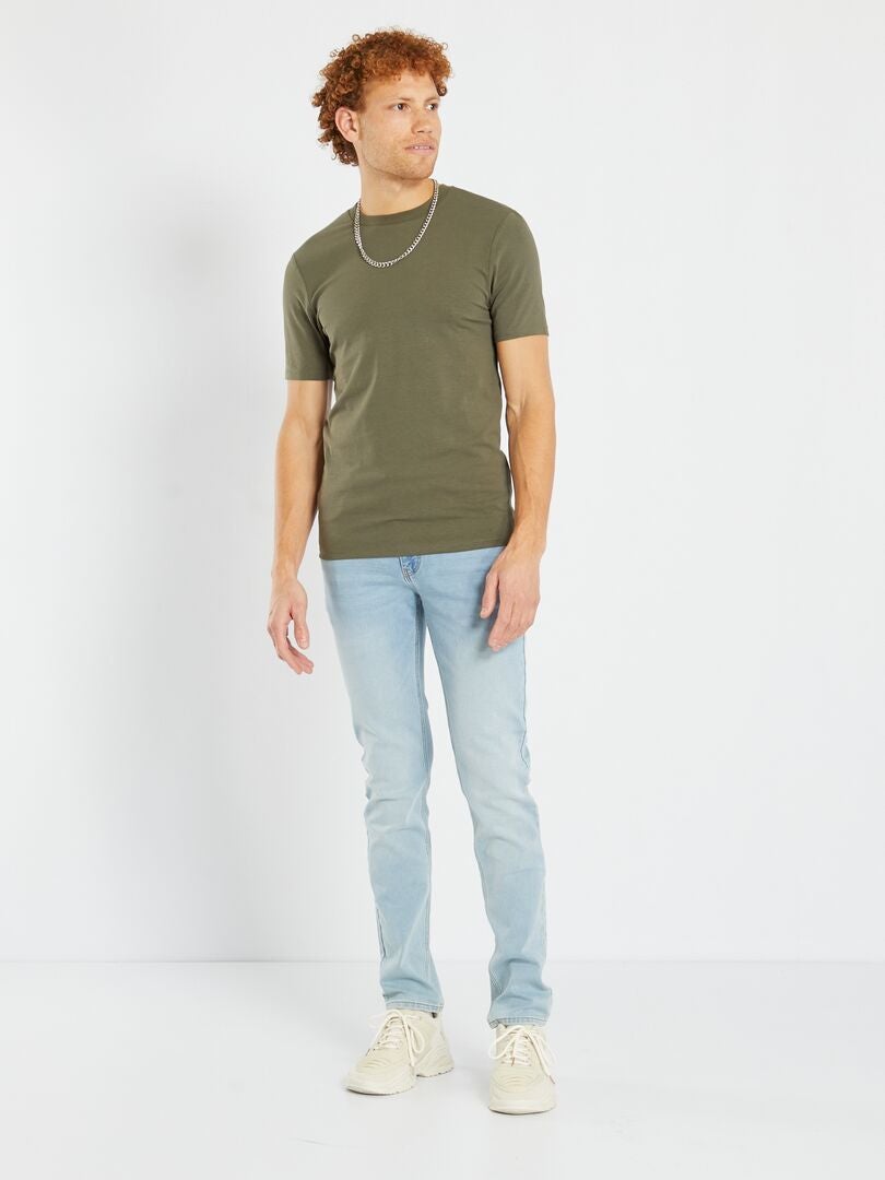 T-shirt Homme 1957 Premium Coupe Slim Italienne - Coton Stretch, Col V, Motif Géométrique Rouge