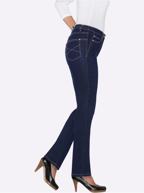 Jean taille haute à coutures contrastantes et empiècements latéraux - taille courte - moda vilona - Kiabi Jean taille haute à coutures contrastantes et empiècements latéraux - taille courte - moda vilona - Kiabi