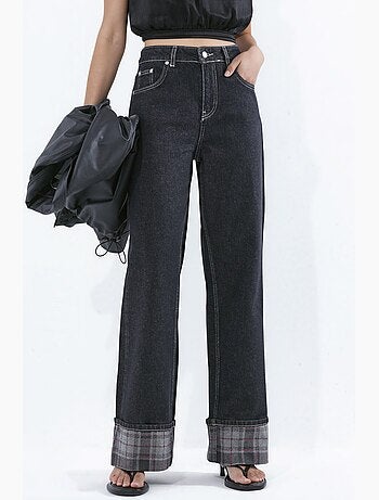 Jean taille haute à jambe large avec détail à carreaux à l’ourlet hiccup