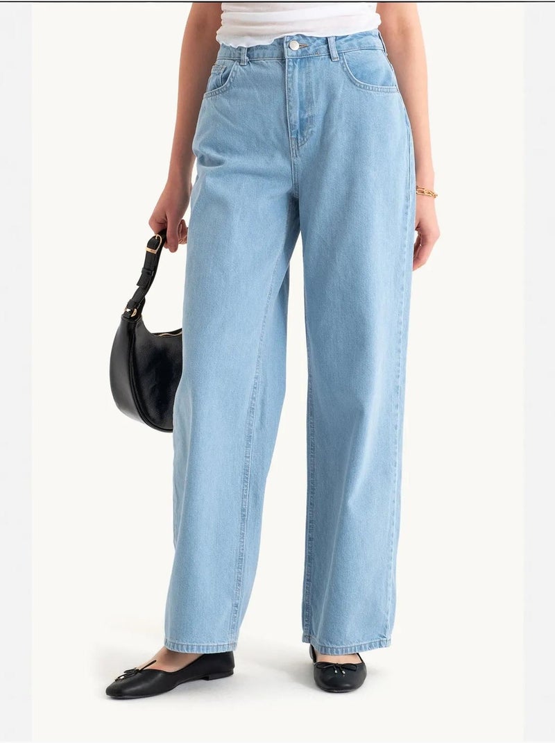 Jean taille haute à jambes larges Bleu clair - Kiabi