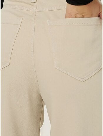 Jean taille haute à jambes larges