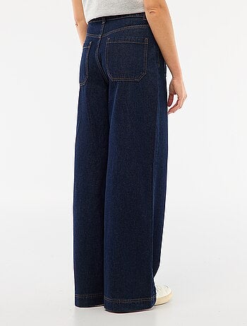 Jean taille haute avec boutons