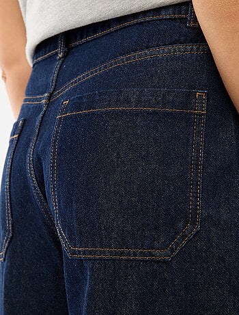 Jean taille haute avec boutons