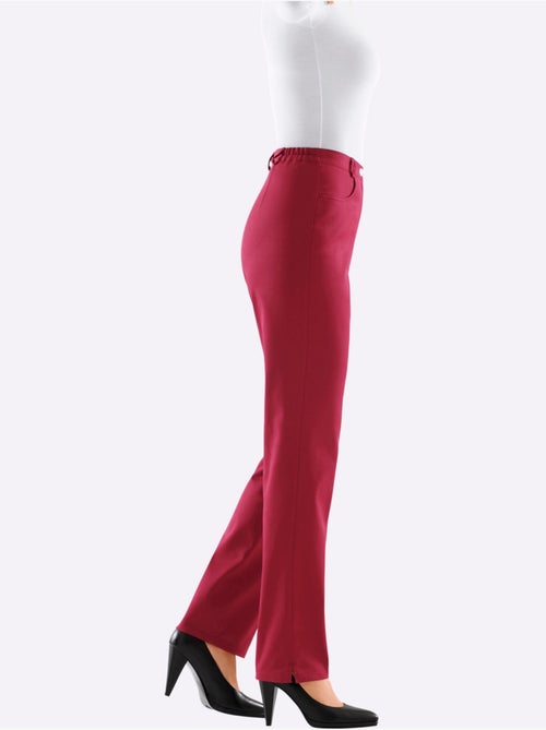 Jean taille haute avec ceinture élastique et deux poches - Taille courte - Moda Vilona - Kiabi Jean taille haute avec ceinture élastique et deux poches - Taille courte - Moda Vilona - Kiabi