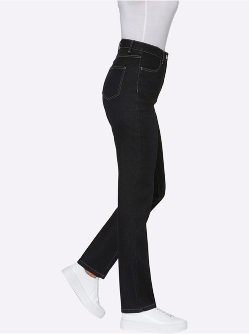 Jean taille haute avec ceinture élastique et poches plaquées - Taille courte - Moda Vilona - Kiabi Jean taille haute avec ceinture élastique et poches plaquées - Taille courte - Moda Vilona - Kiabi