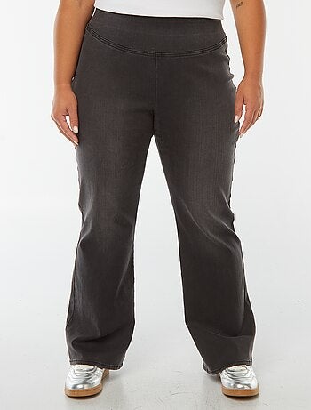 Jean taille standard 'Carmakoma' coupe flare/bootcut