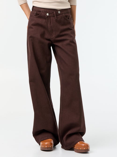 Jean wide avec patte de boutonnage décalée - Kiabi Jean wide avec patte de boutonnage décalée - Kiabi