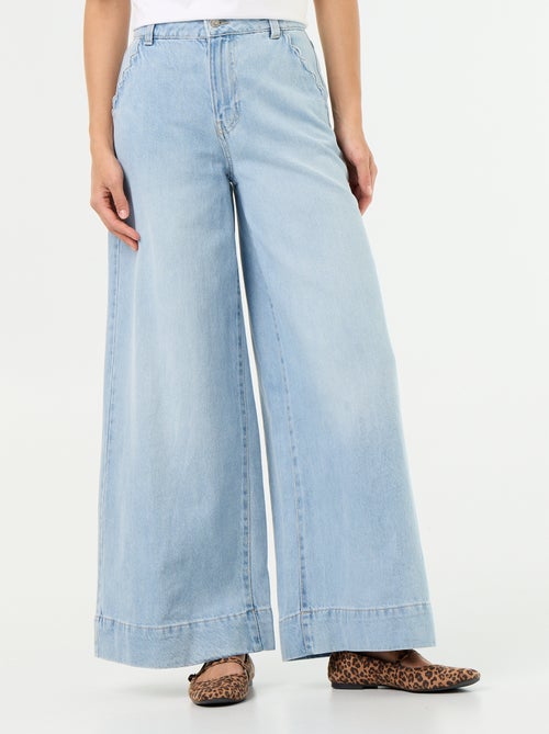 Jean wide leg avec poches découpées - Kiabi Jean wide leg avec poches découpées - Kiabi