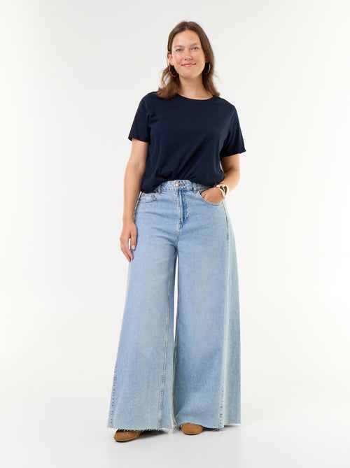 Jean wide leg et bord à cru - Kiabi Jean wide leg et bord à cru - Kiabi