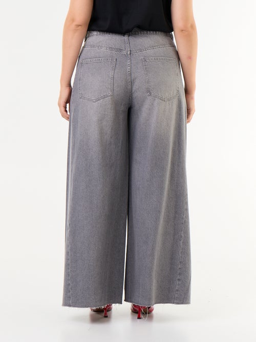 Jean wide leg et bord à cru - Kiabi Jean wide leg et bord à cru - Kiabi
