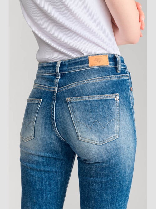 Jeans 400/17 mom droite 7/8ème 'Le Temps Des Cerises' - Kiabi